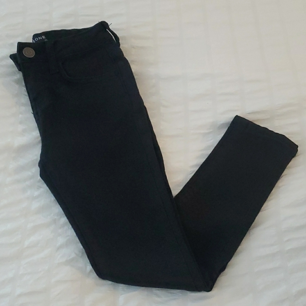 BNWOT Ripzone Kids Black Skinny Jeans